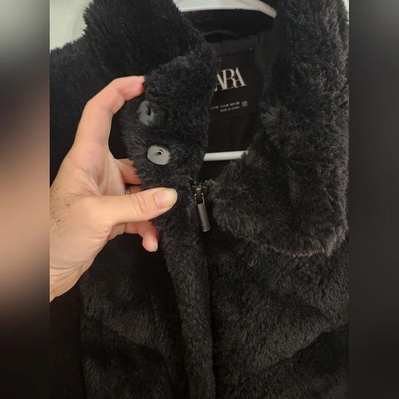 Zara Elegant Black Teddy Jacket - Picture 6 of 14